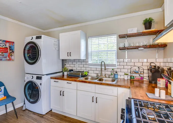 5 Mi To Dtwn Tulsa: Pet-friendly Home! * Tulsa