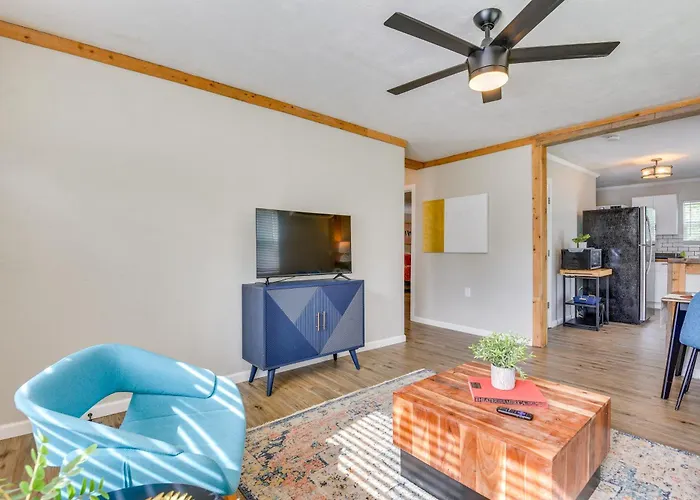 5 Mi To Dtwn Tulsa: Pet-friendly Home! Holiday home Tulsa